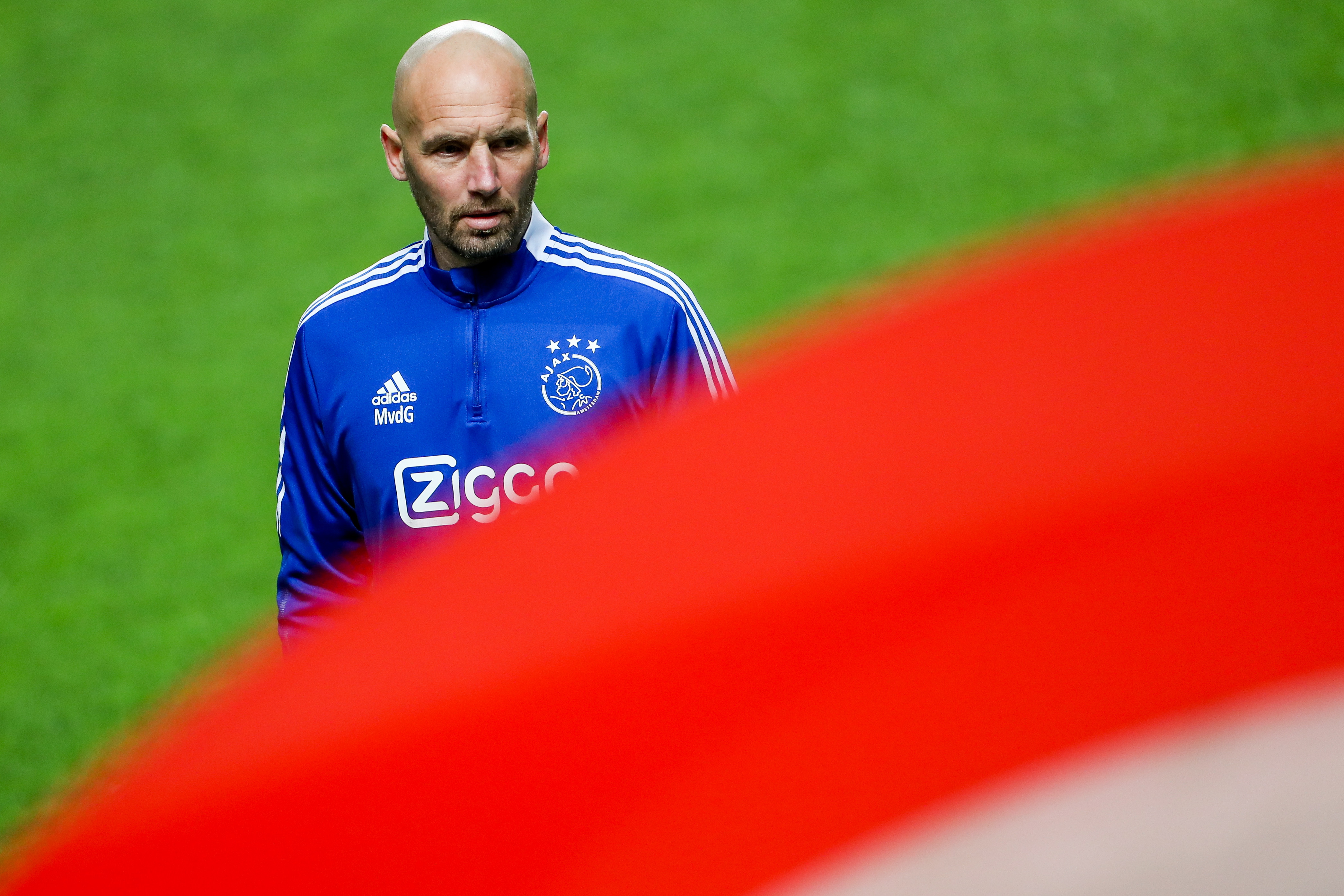 太狠了！大坂直美在FPX比赛中伤愈复出阿贾克斯强势反弹备战英超，纽约尼克斯今晚造点机会(阿贾克斯最近战绩500)